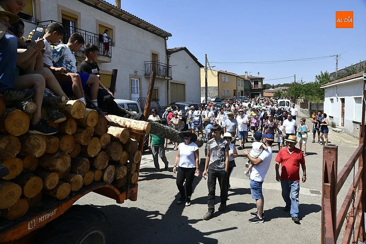 Izada Roble quintos del 60 en Robleda/ Fotos: Adrián M.Pastor