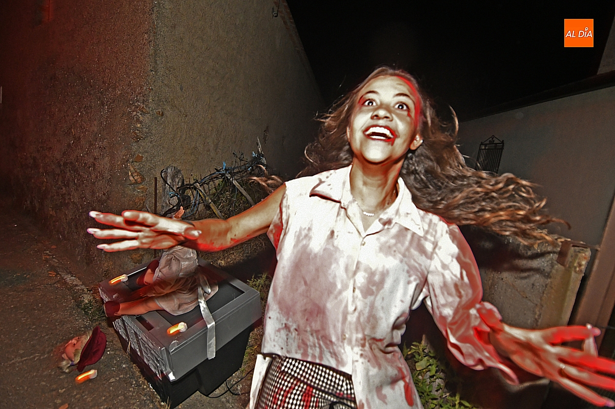 Apocalipsis Zombie se adueña de Morasverdes noche terror
