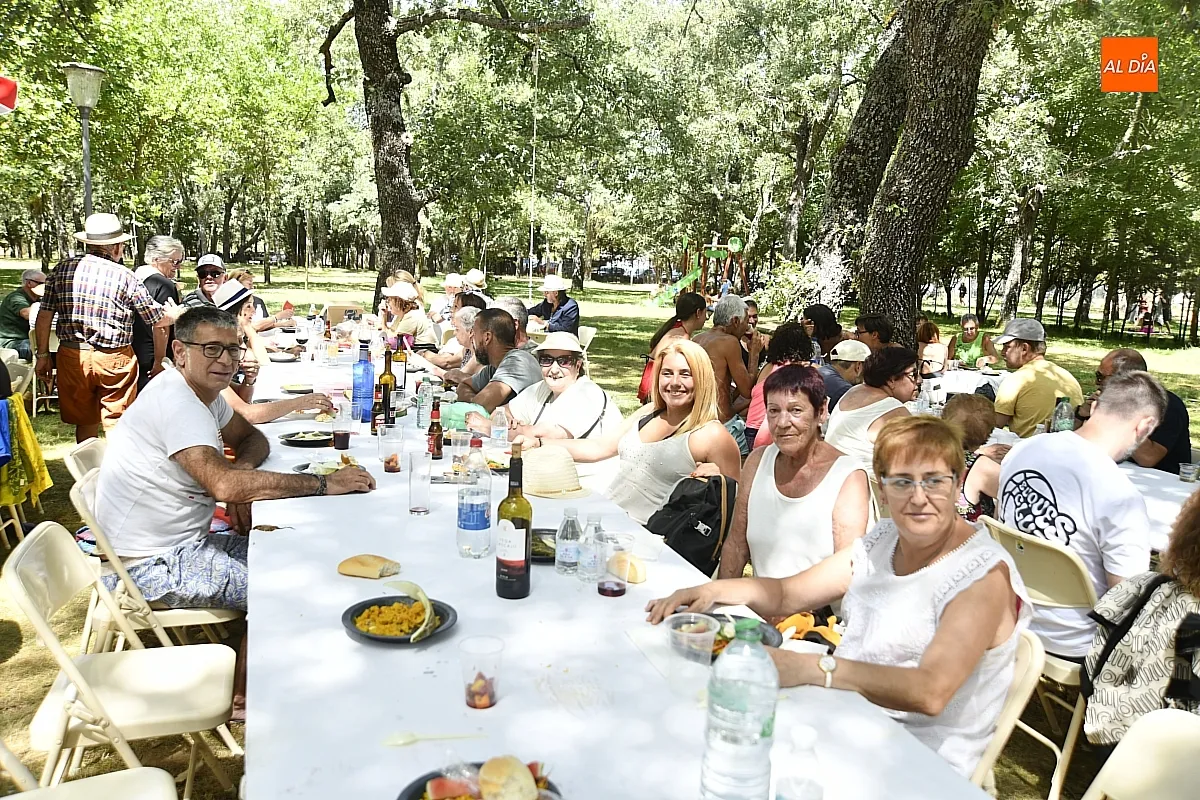 Paella en Agallas con motivo de las fiestas del Cristo del Buen Suceso/ Fotos: Adrián M.Pastor