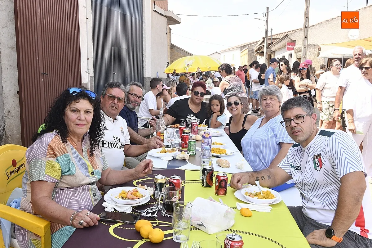 Paella popular en Villar de la Yegua / Fotos: Adrián M.Pastor