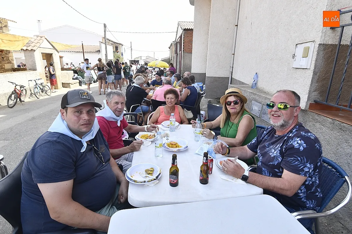 Paella popular en Villar de la Yegua / Fotos: Adrián M.Pastor