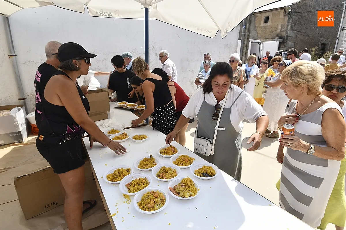 Paella popular en Villar de la Yegua / Fotos: Adrián M.Pastor