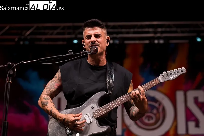 Foto 11 - Alba de Tormes viaja a los 2000: la banda sonora de una generaci&oacute;n resuena con Pignoise