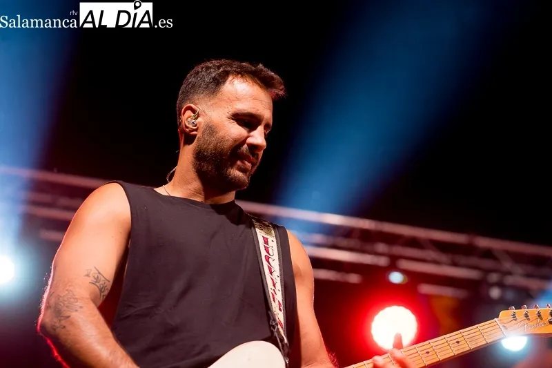 Foto 9 - Alba de Tormes viaja a los 2000: la banda sonora de una generaci&oacute;n resuena con Pignoise
