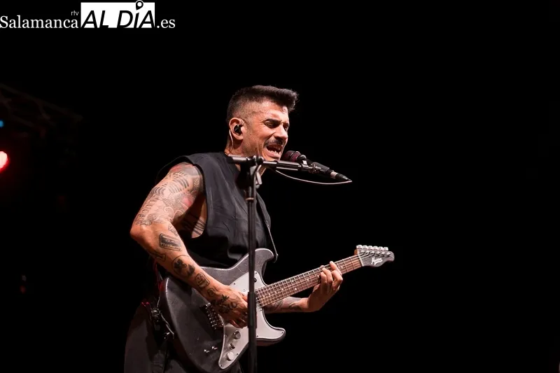 Foto 8 - Alba de Tormes viaja a los 2000: la banda sonora de una generaci&oacute;n resuena con Pignoise