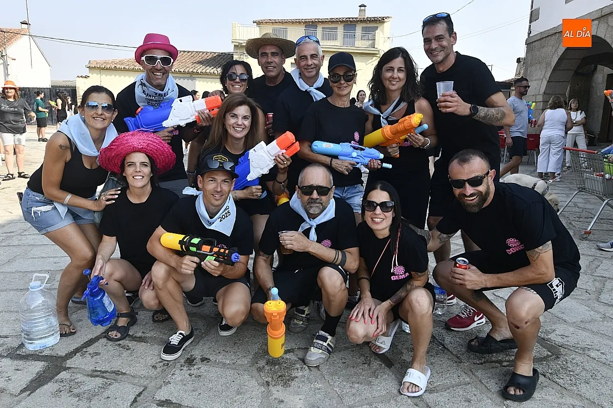 Comienzo de fiestas en VIllar de la Yegua | Fotos: Adrián M.Pastor