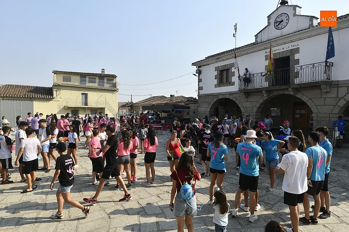 Comienzo de fiestas en VIllar de la Yegua | Fotos: Adrián M.Pastor
