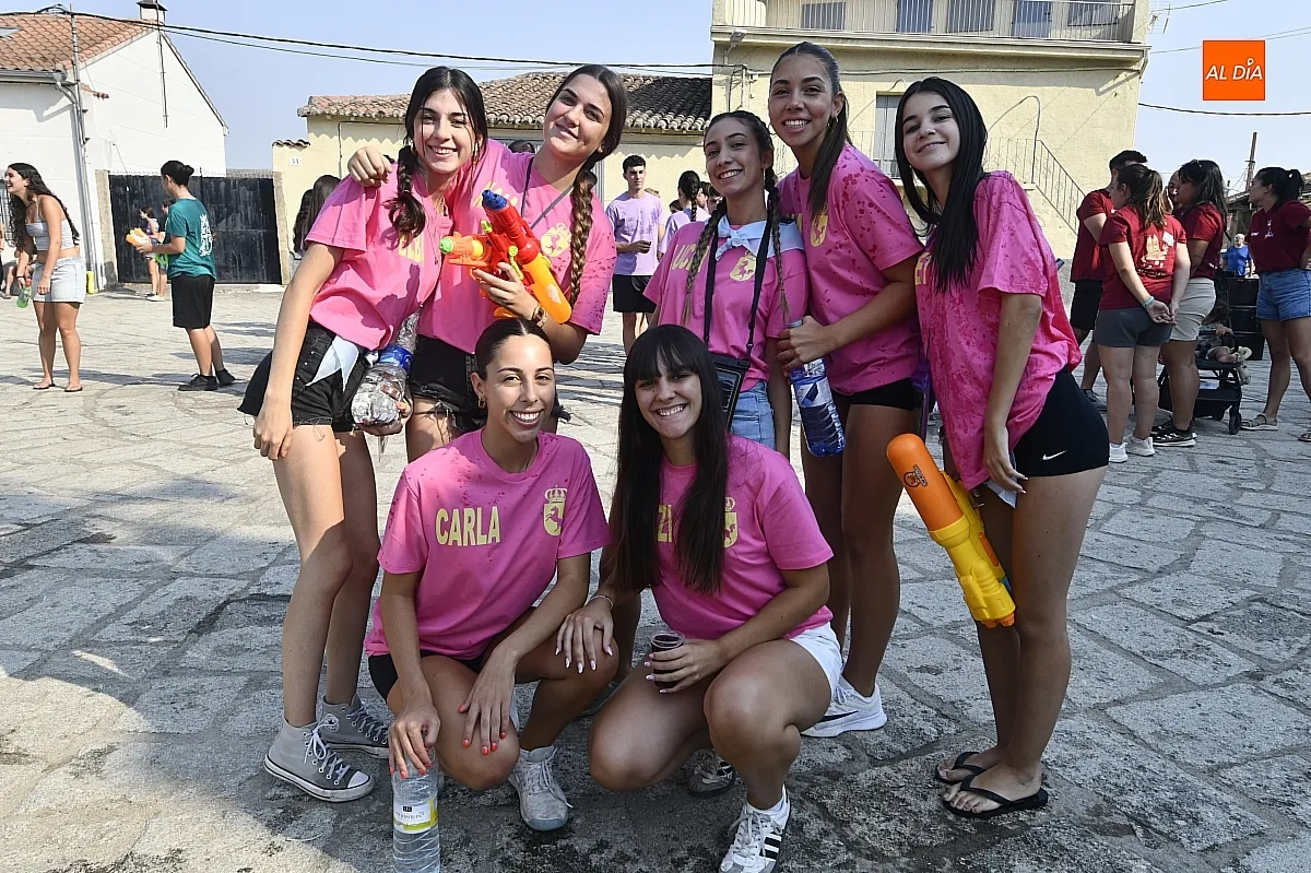 Comienzo de fiestas en VIllar de la Yegua | Fotos: Adrián M.Pastor