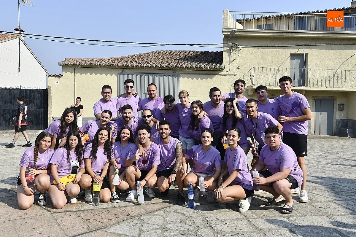Comienzo de fiestas en VIllar de la Yegua | Fotos: Adrián M.Pastor