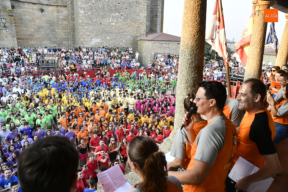 Fuenteguinaldo  pistoletazo salida  fiestas  San Bartolomé 25