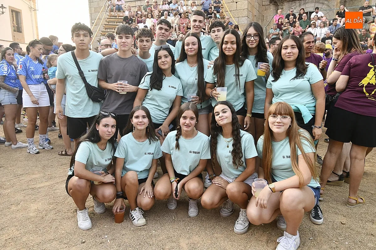 Pregón de fiestas y peñas en Fuenteguinaldo/ Fotos: Adrián M.Pastor