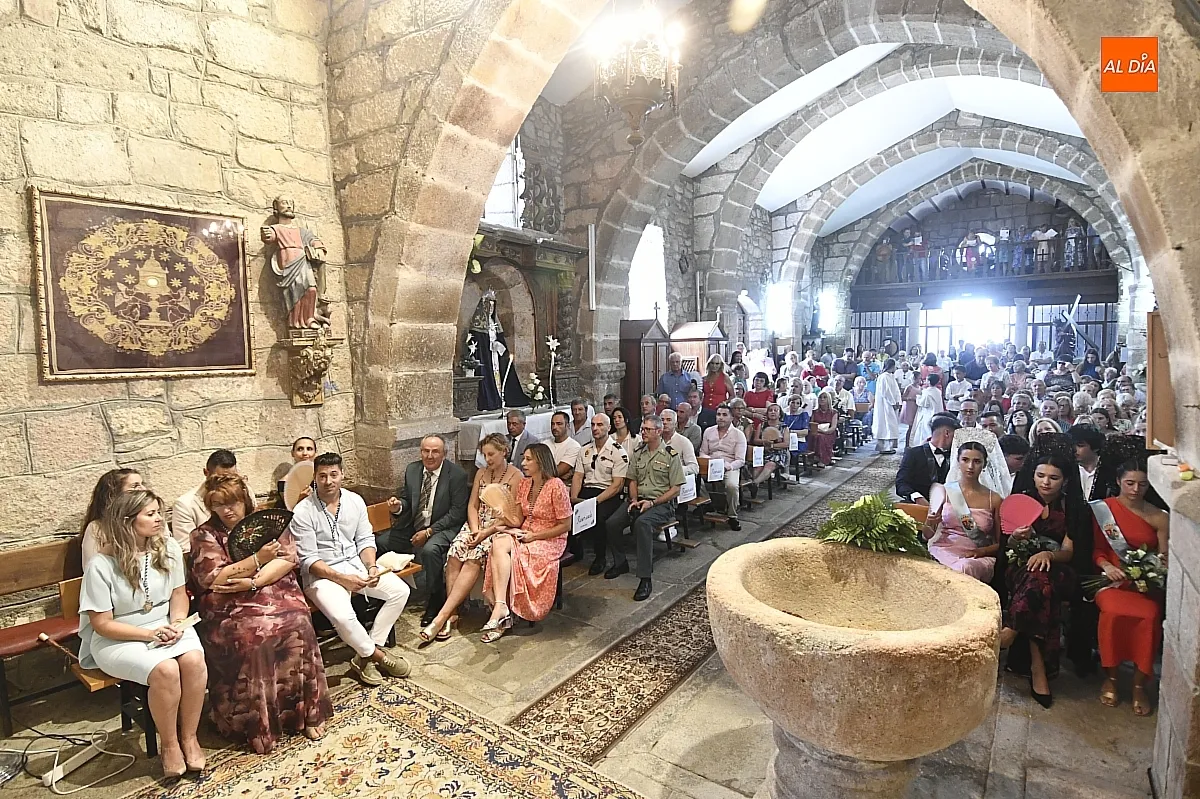 Actos solemnes en el día de La Asunción en Fuentes de Oñoro/ Fotos: Adrián M.Pastor