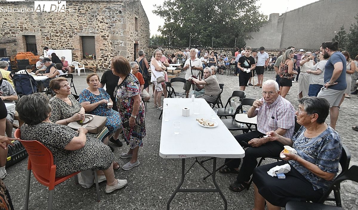 Regresan a casa los 310 evacuados por los incendios de Salamanca