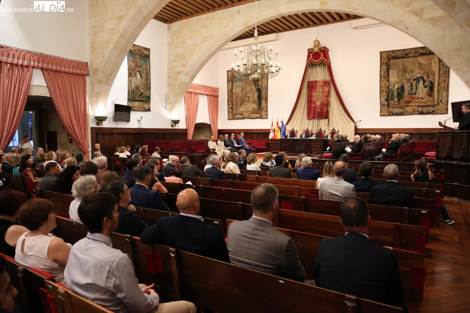  Juan Francisco Blanco ingresa en la Real Academia de Medicina de Salamanca | Fotos: David Sañudo