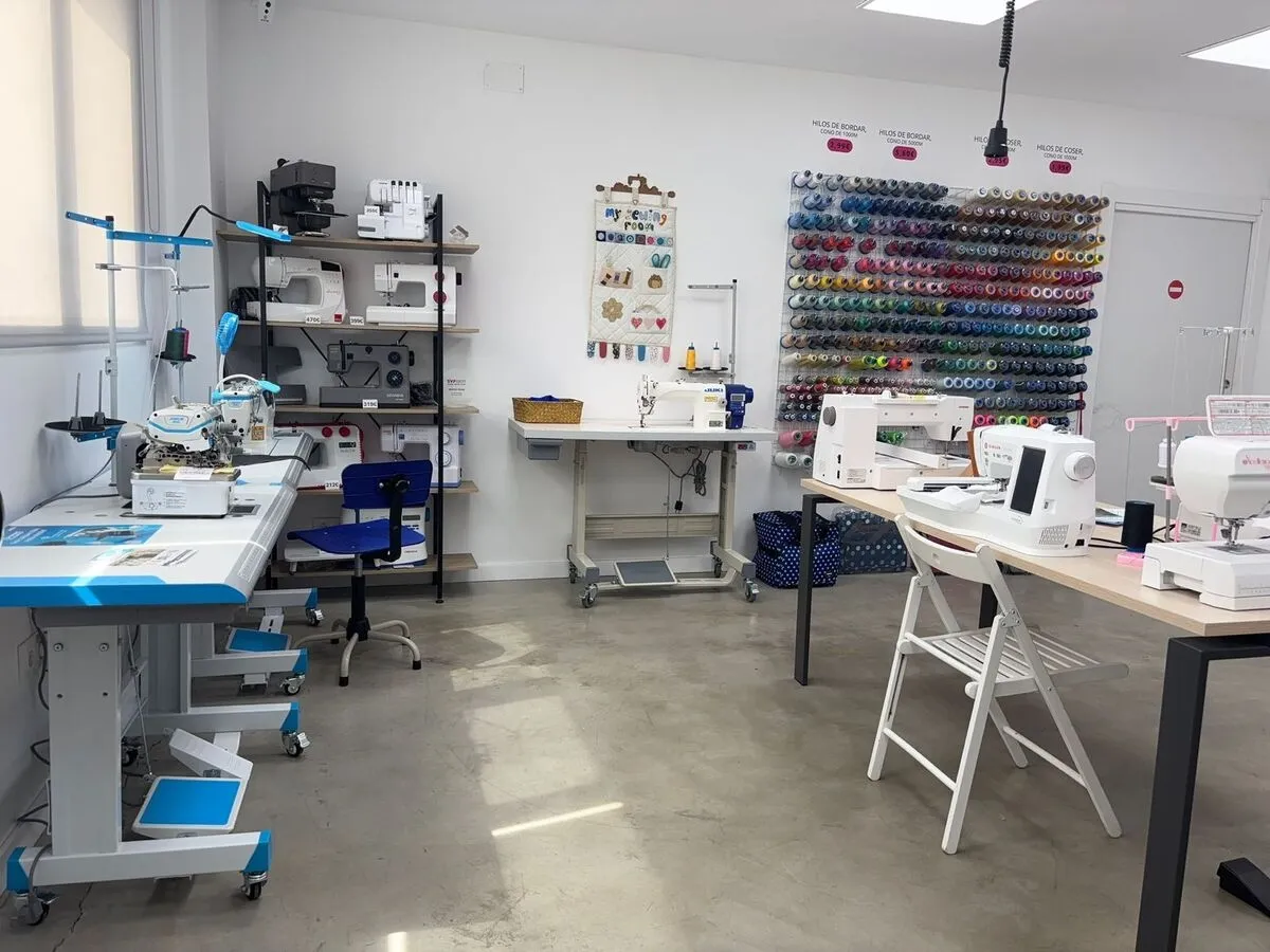 ‘Entre máquinas de coser’: un año de éxito consolidado y mirando al futuro de la costura en Salamanca