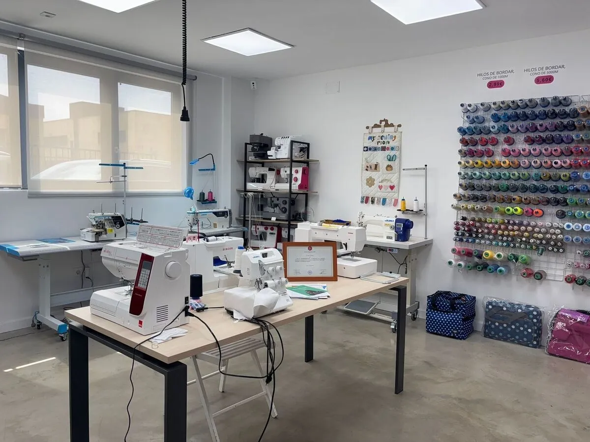 ‘Entre máquinas de coser’: un año de éxito consolidado y mirando al futuro de la costura en Salamanca