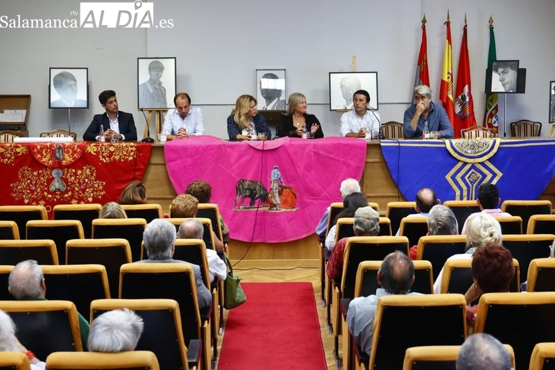 Coloquios taurinos en el Casino de Salamanca por la Feria