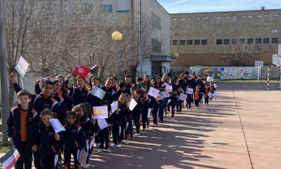 Más de 27.000 familias han solicitado ya el Bono Infantil para facilitar la conciliación con actividades extraescolares cuyo plazo finaliza el 15 de septiembre 