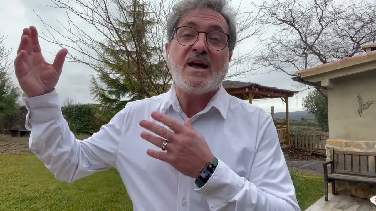 Lunes, 27 de octubre. Javier González Castellano presentará su obra 