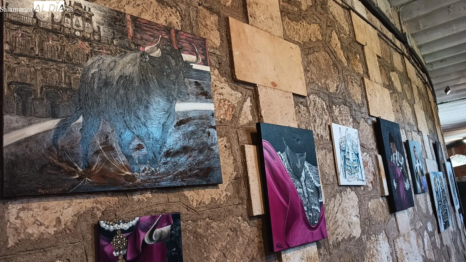 El arte taurino inunda los pasillos de La Glorieta con la exposición 'Plaza Abierta' | FOTOS: Toni Sánchez