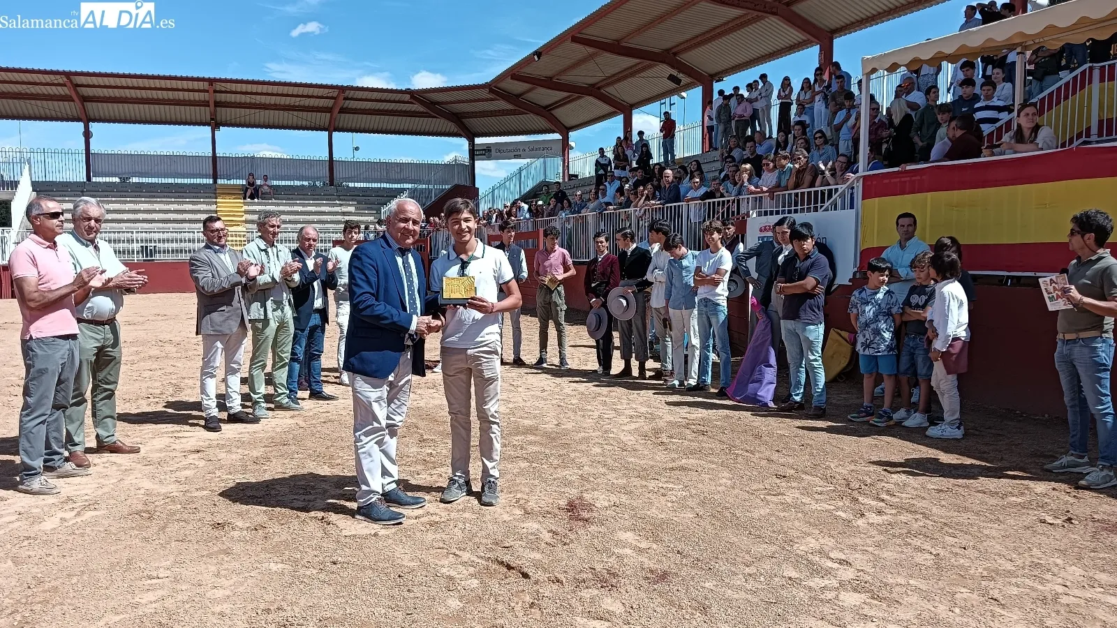 Salamaq25 reconoce a todos los participantes de su Certamen de Tauromaquia | FOTOS: Toni Sánchez