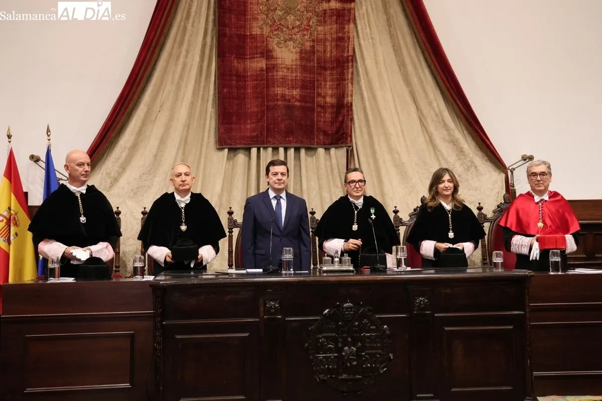 Acto de apertura del curso en el Paraninfo de la Universidad de Salamanca. Foto de David Sañudo