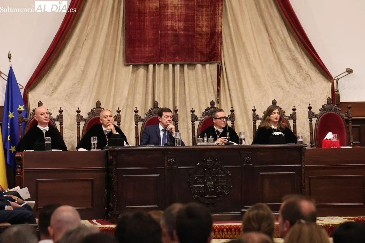 Acto de apertura del curso en el Paraninfo de la Universidad de Salamanca. Foto de David Sañudo