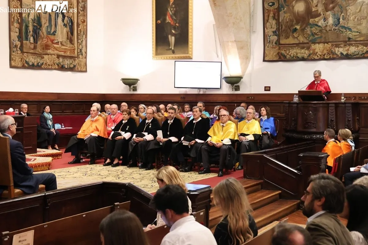 Acto de apertura del curso en el Paraninfo de la Universidad de Salamanca. Foto de David Sañudo
