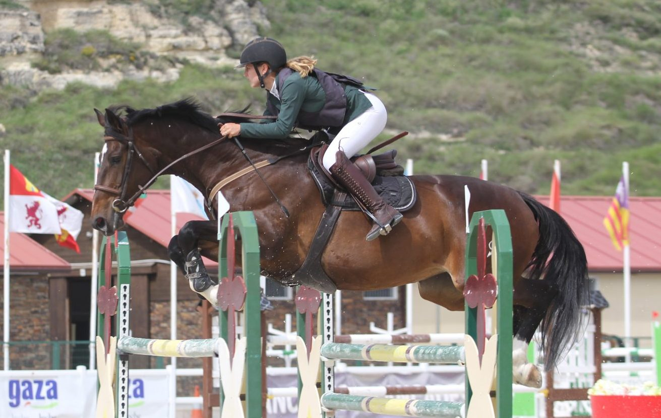 La Feria del Caballo tendrá una exhibición de saltos en su noche inaugural a cargo de Julia Stolarczyk