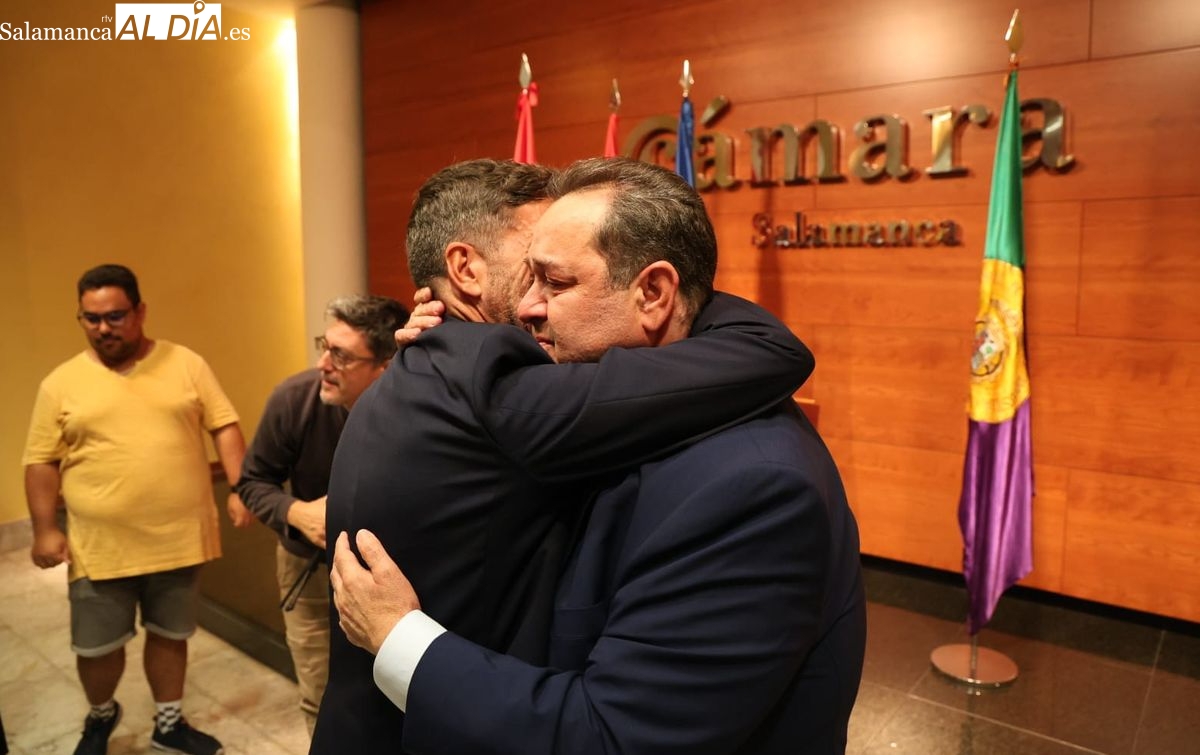 Benjamín Crespo dimite como presidente de la Cámara de Comercio