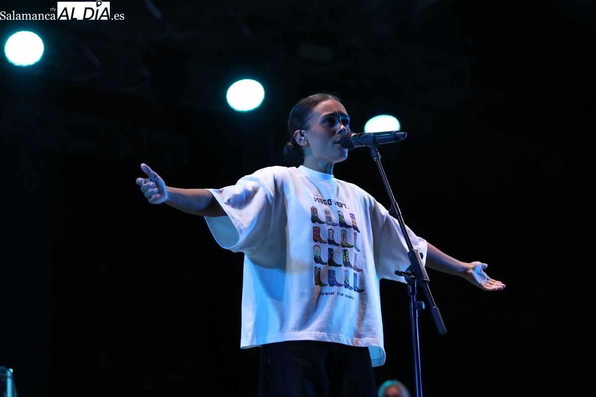 Marta Santos triunfa en la Plaza Mayor de Salamanca