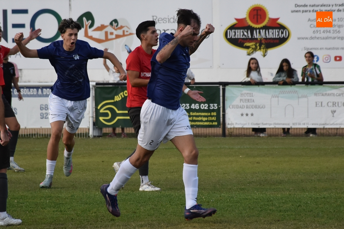Carlos Lopezosa, nuevo refuerzo del Ciudad Rodrigo CF