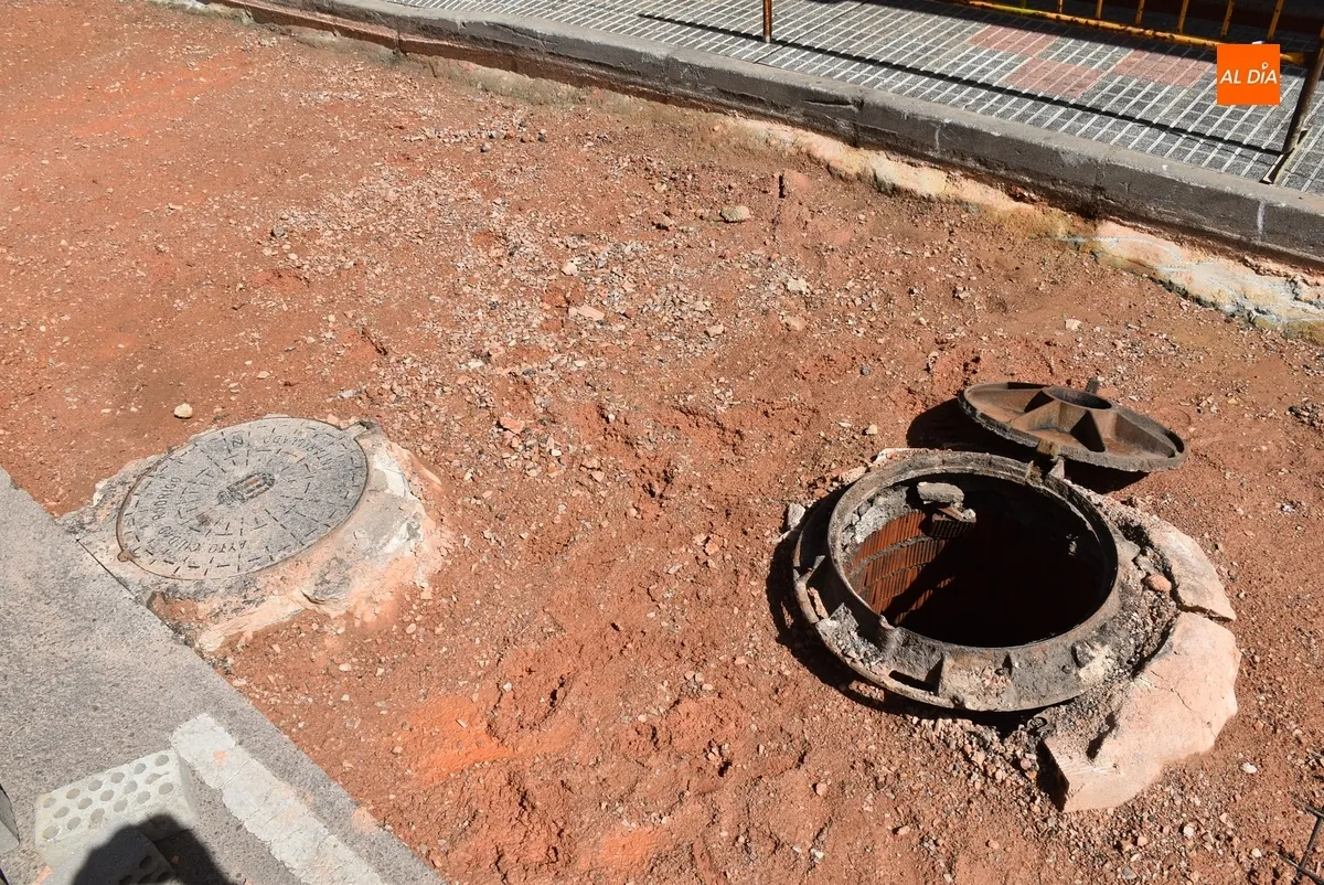 Foto 2 - Extendida la actuaci&oacute;n de reparaci&oacute;n de la calle C&aacute;rcabas