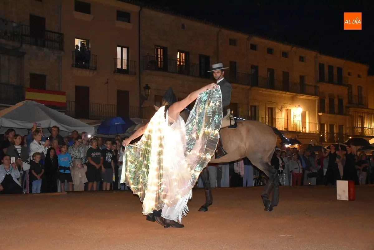 Foto 8 - El cielo respeta la m&uacute;ltiple apertura de la Feria del Caballo tras una tarde pasada por agua