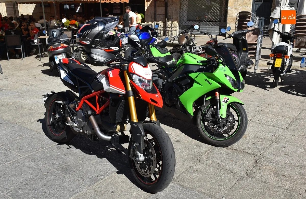 Foto 5 - Las motos rugen por &uacute;ltima vez en el centro hist&oacute;rico mirobrigense
