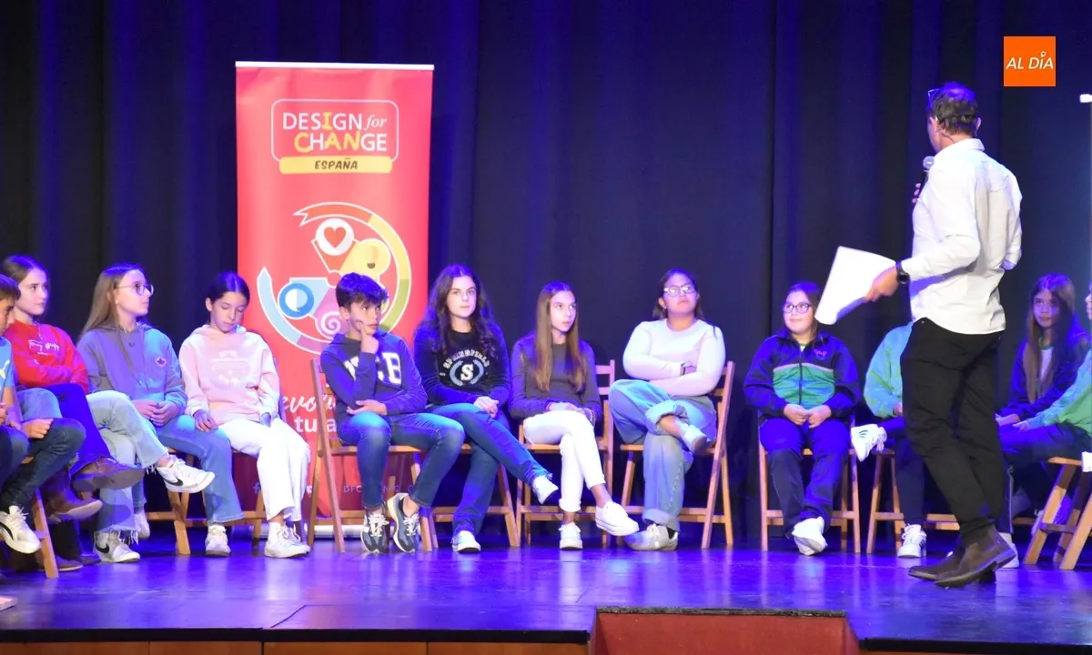 Foto 11 - Clausurado &lsquo;Design for Change&rsquo;, en el que alumnos de Misioneras se han familiarizado con la innovaci&oacute;n