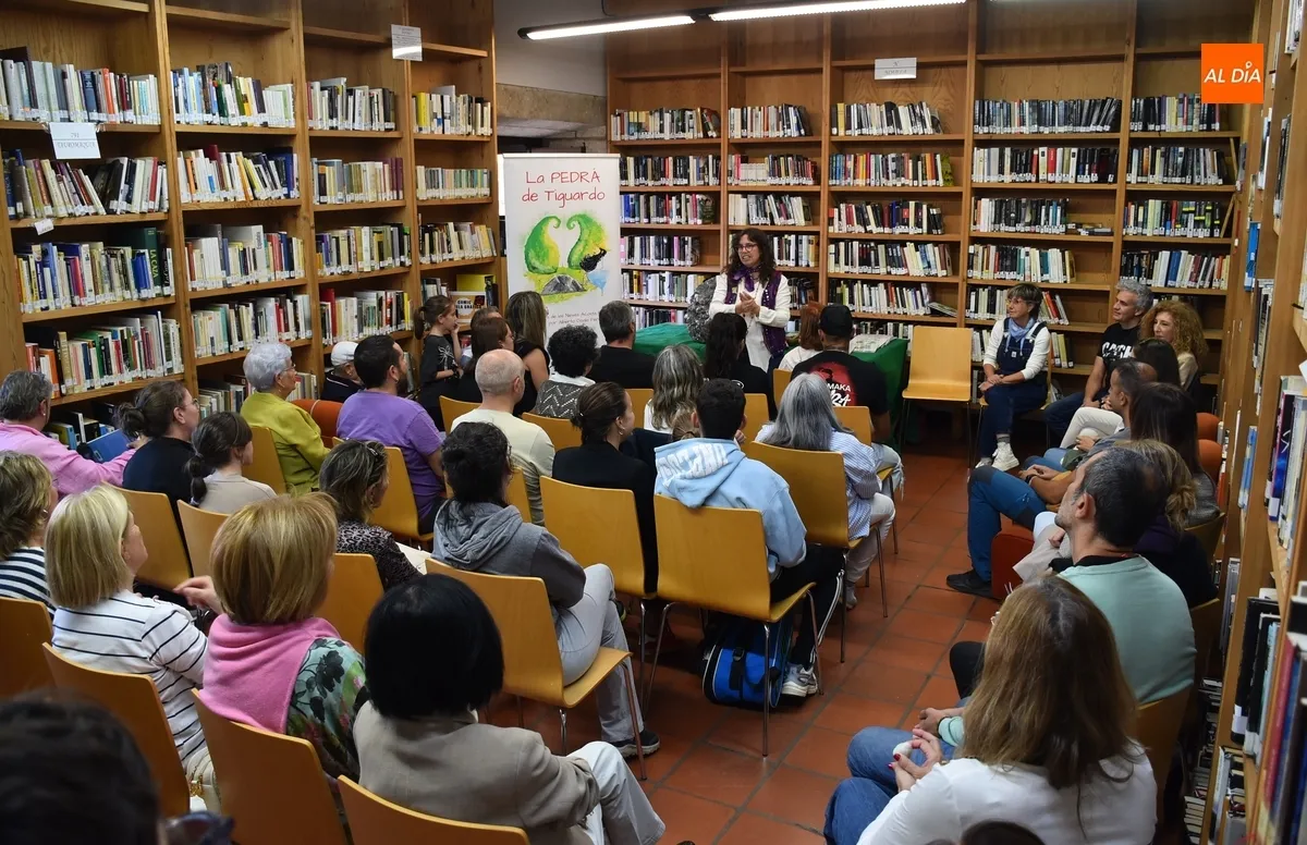 Foto 3 - Margarita Acosta y Alberto D&aacute;vila presentan &lsquo;La pedr&aacute; de Tiguardo&rsquo; como apertura de Mirolibro