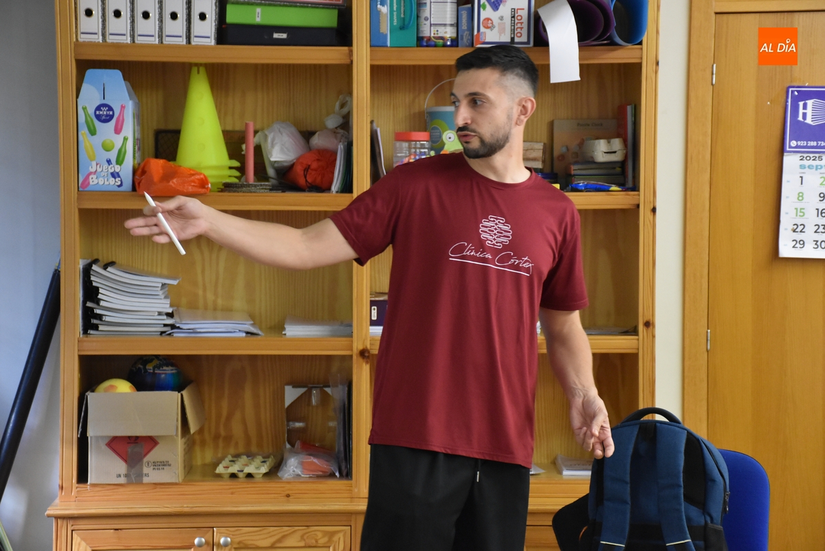 AFAD recibe a Mario Sendín para ofrecer una charla sobre el cambio de conducta