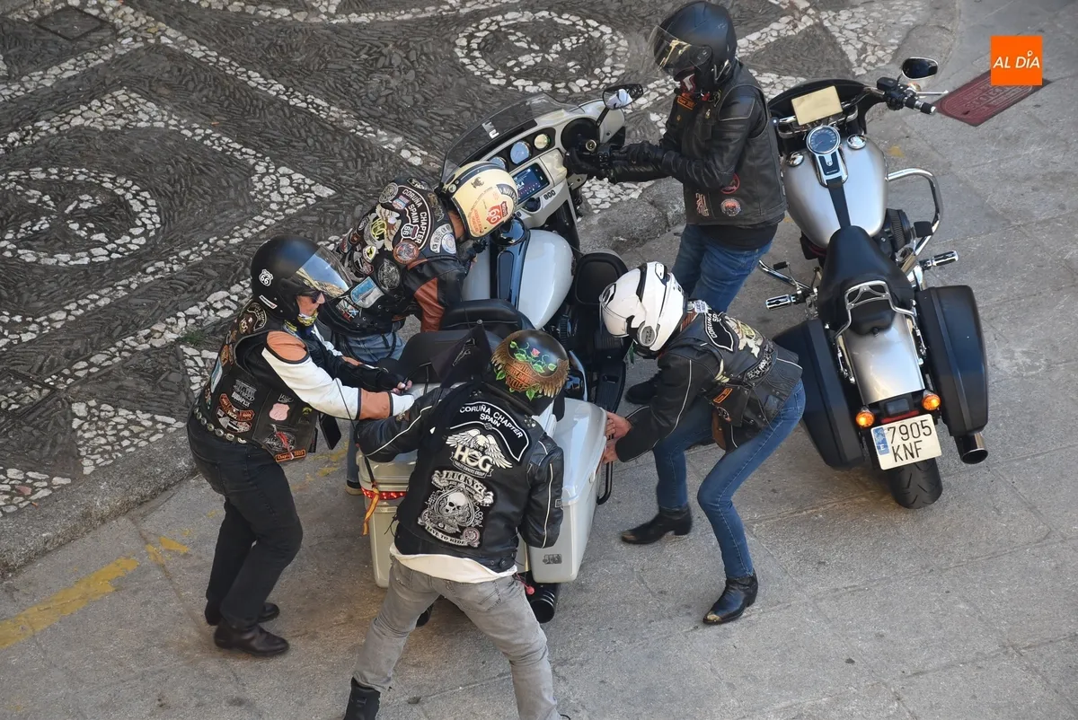 Foto 6 - Integrantes del Coru&ntilde;a Chapter Spain de Harley Davidson se acercan a Ciudad Rodrigo