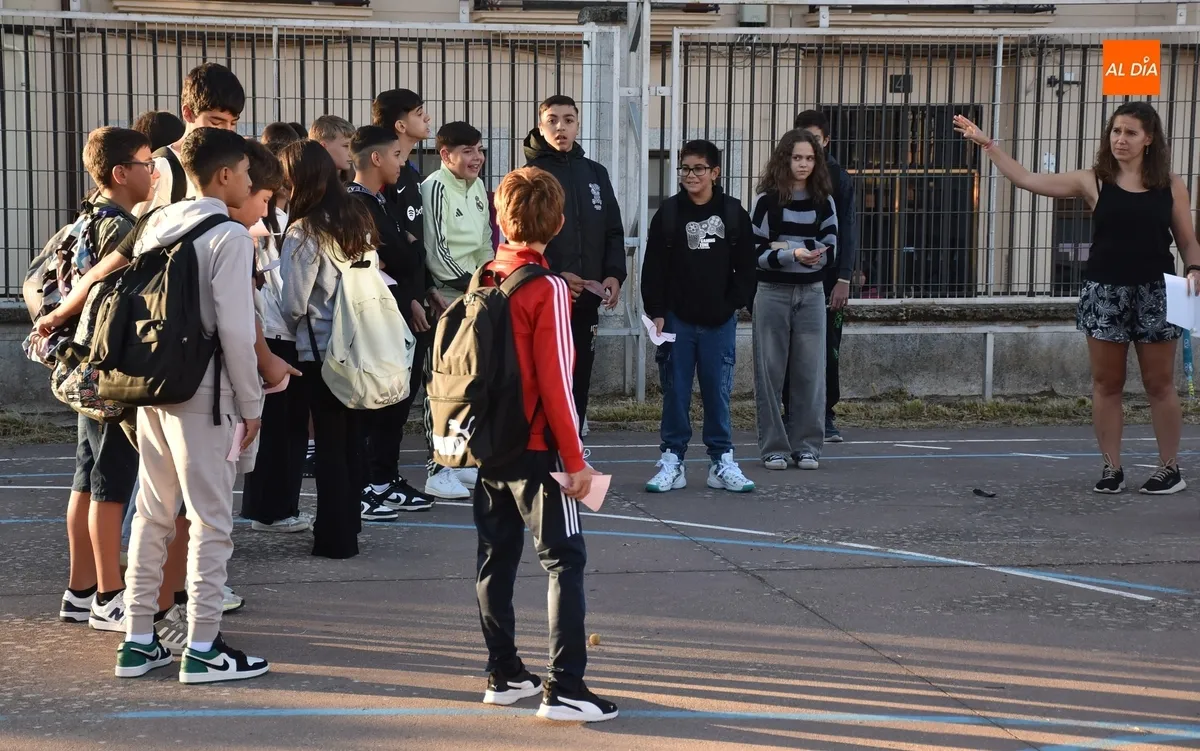 Foto 7 - Sutiles novedades -incluido en los equipos directivos- en los dos IES, que siguen con su banda conjunta