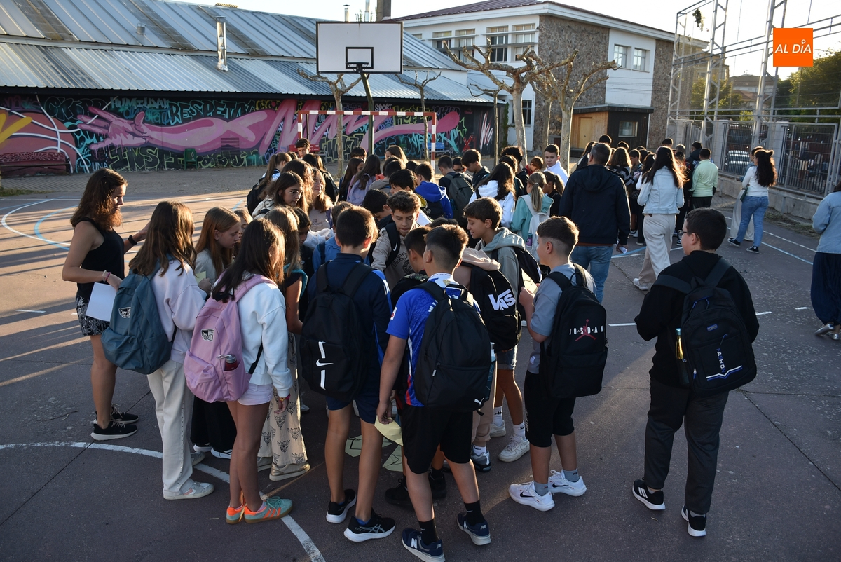 Sutiles novedades, incluido en los equipos directivos, en los dos IES, que siguen con su banda conjunta