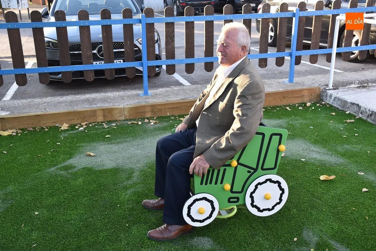 Foto 6 - Abierto al uso, aunque todav&iacute;a faltan detalles, el parque infantil de Las Canteras