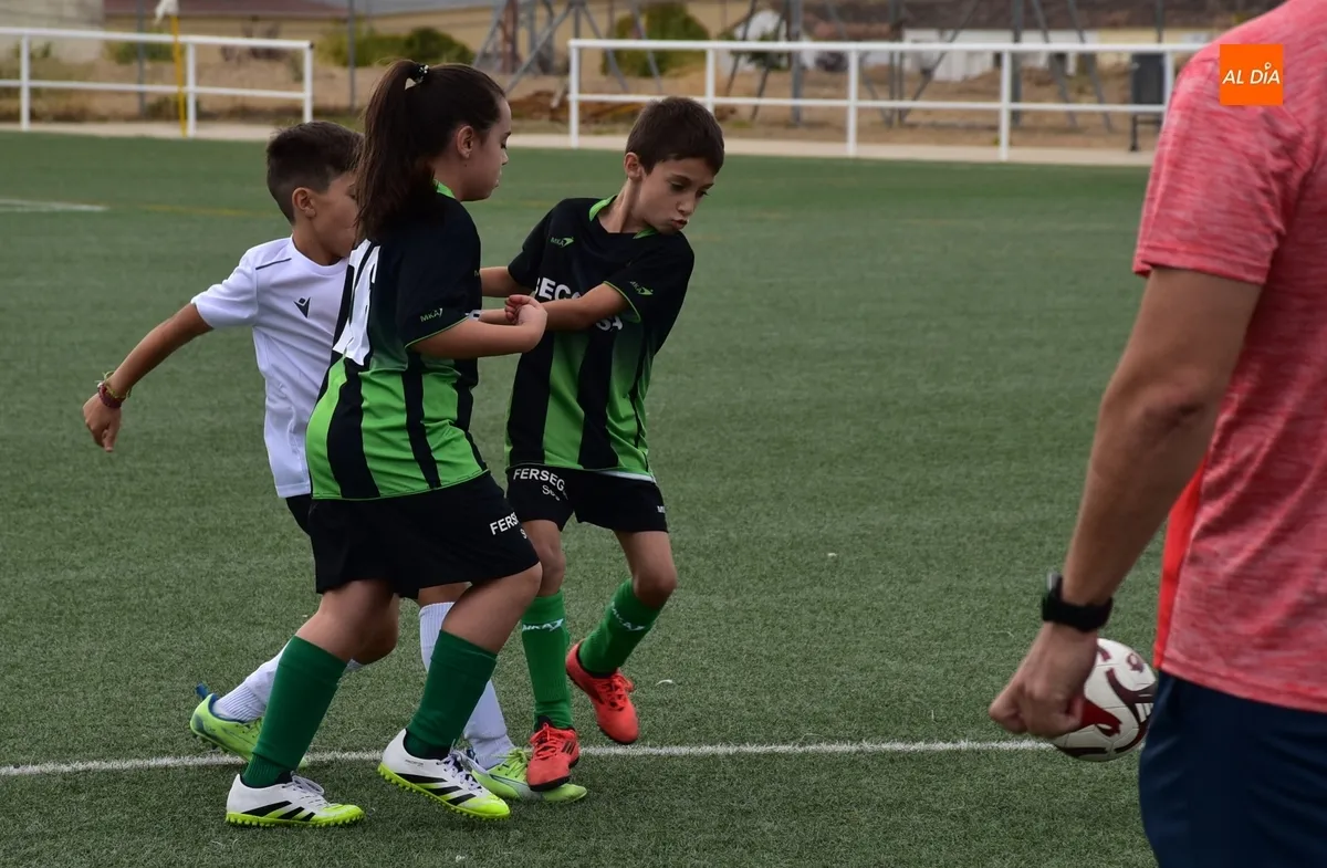Foto 2 - #M (27-28 SEP) Doble victoria de los benjamines B y C del Ciudad Rodrigo en dos divertid&iacute;simos partidos