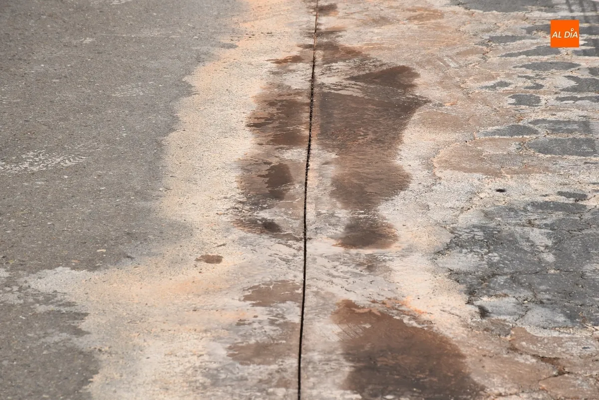 Foto 3 - En marcha la intervenci&oacute;n para reparar la calzada de la calle C&aacute;rcabas
