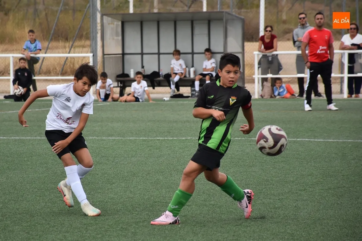 Foto 5 - #M (27-28 SEP) Doble victoria de los benjamines B y C del Ciudad Rodrigo en dos divertid&iacute;simos partidos