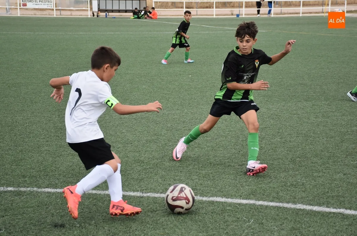 Foto 6 - #M (27-28 SEP) Doble victoria de los benjamines B y C del Ciudad Rodrigo en dos divertid&iacute;simos partidos