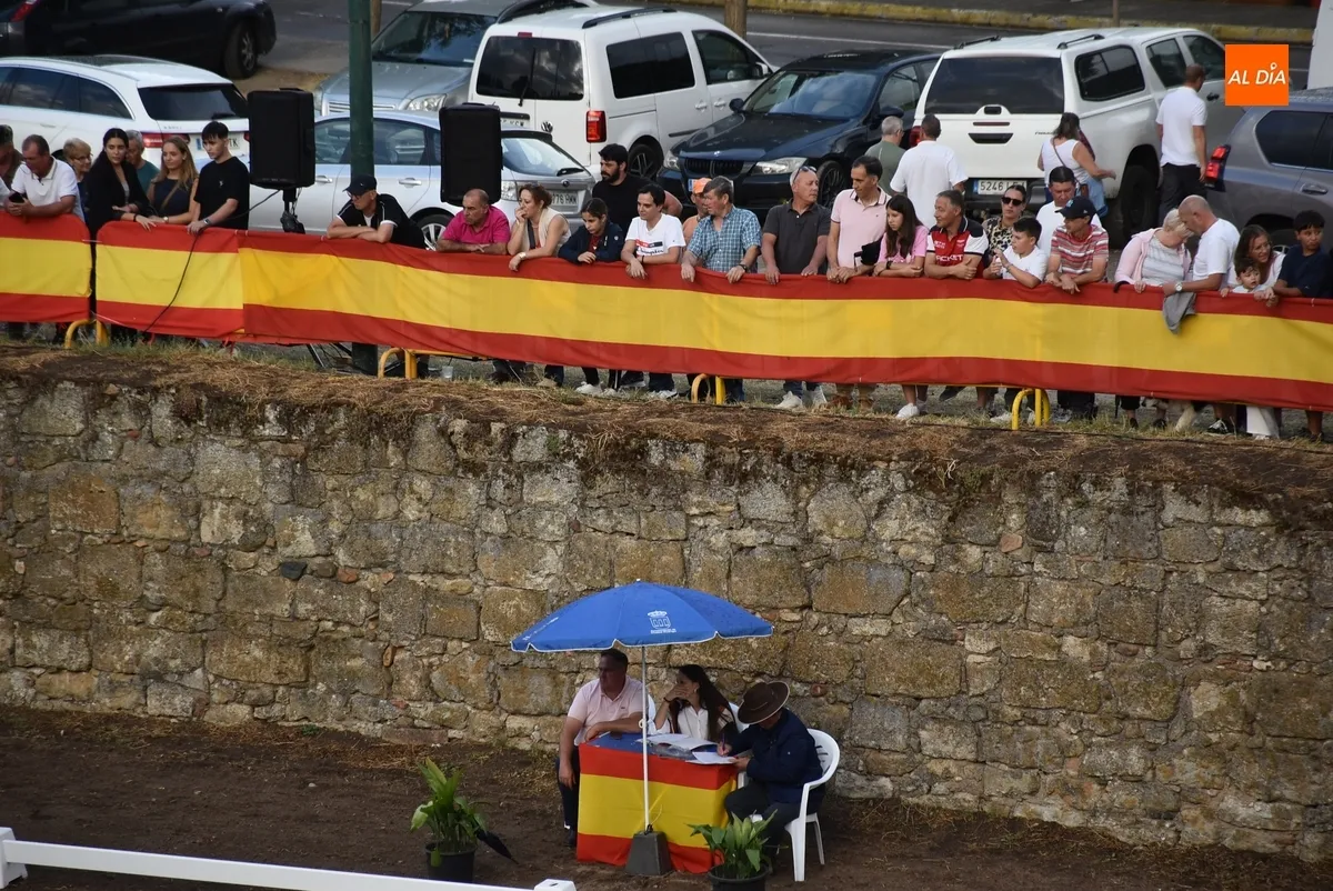 Foto 6 - Pedro Luis Le&oacute;n Iruela gana con Aranjuez La Esperanza el Gran Premio de Ciudad Rodrigo
