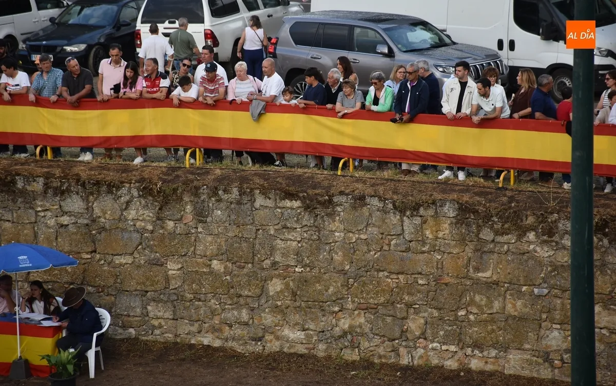 Foto 7 - Pedro Luis Le&oacute;n Iruela gana con Aranjuez La Esperanza el Gran Premio de Ciudad Rodrigo