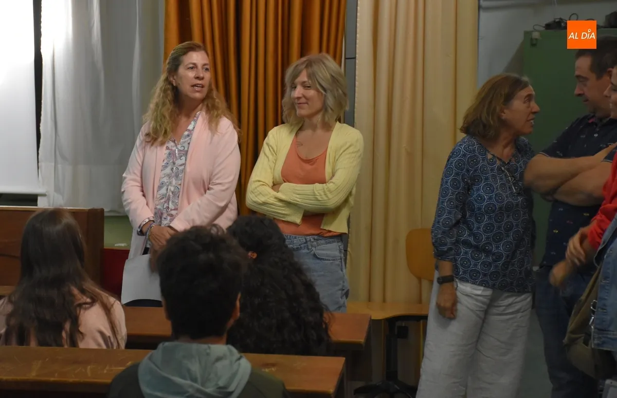 Foto 4 - Las nuevas caras del IES Fray Diego disfrutan de una jornada de adaptaci&oacute;n al centro