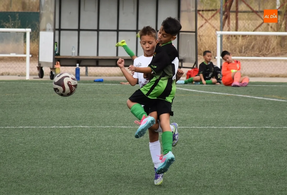 Foto 9 - #M (27-28 SEP) Doble victoria de los benjamines B y C del Ciudad Rodrigo en dos divertid&iacute;simos partidos